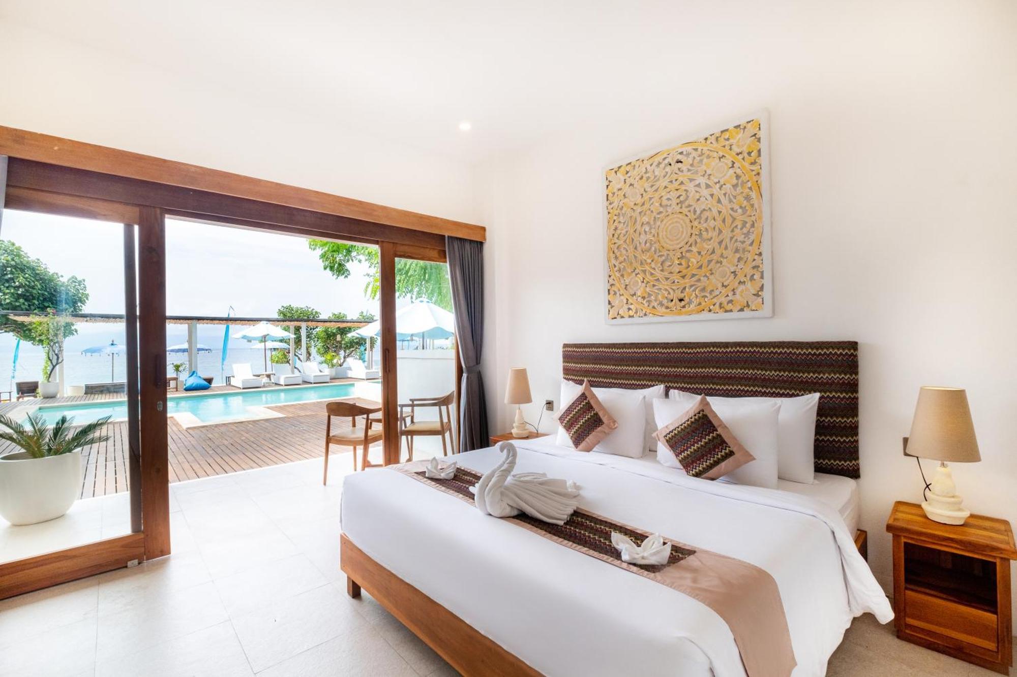Amp Beach House Toyapakeh Exterior photo